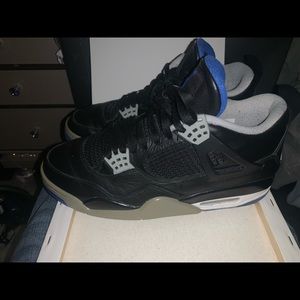 Jordan 4